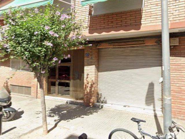 Piso en Venta en Almeda El Corte Inglés