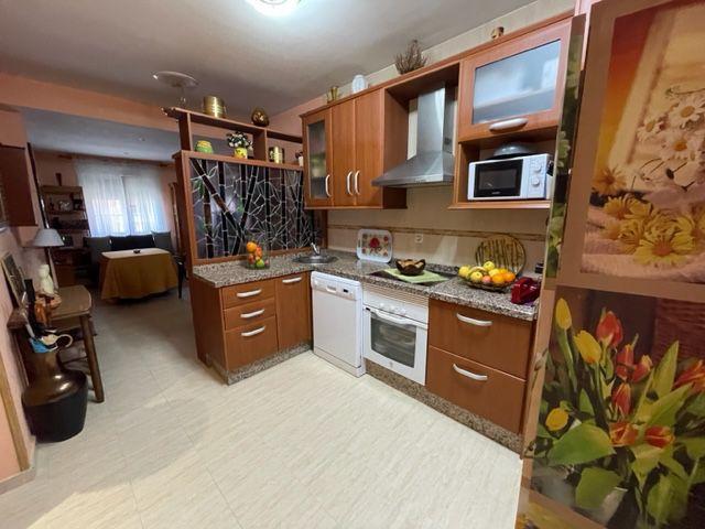 Piso en venta en Almendralejo, Santiago Ermita