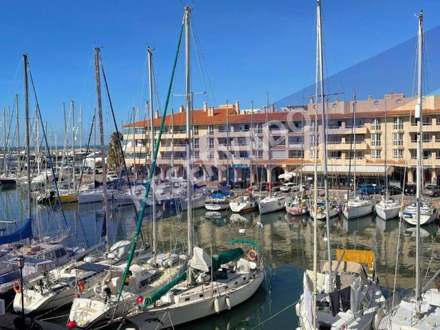 Piso en Venta en Almerimar