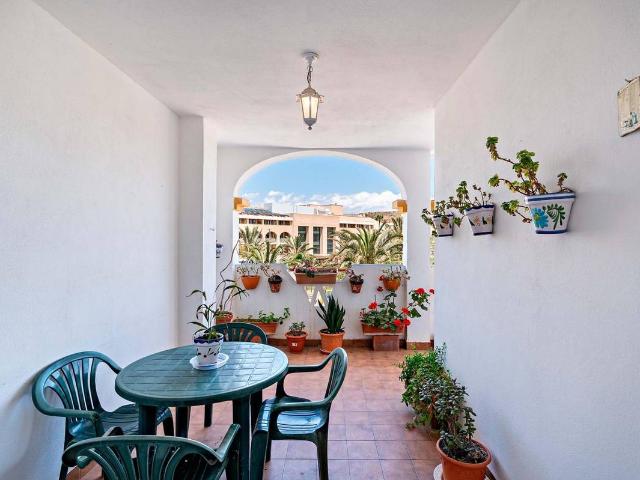 Piso en Venta en Almerimar