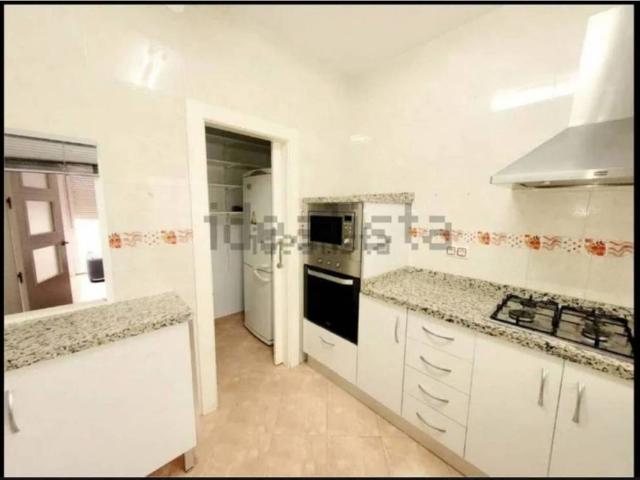 Piso en Venta en Almería