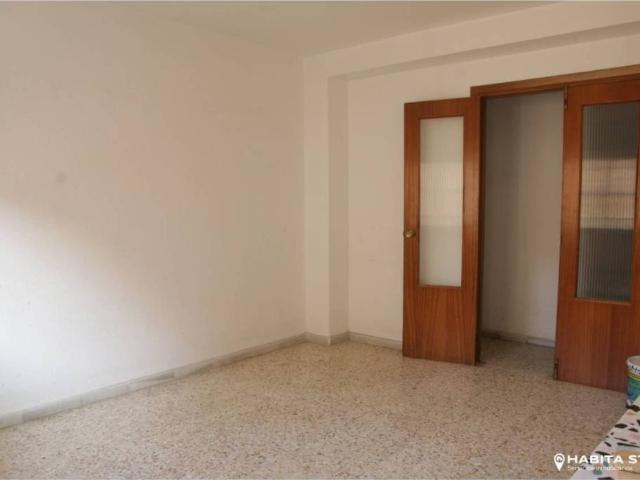 Piso en Venta en Almería