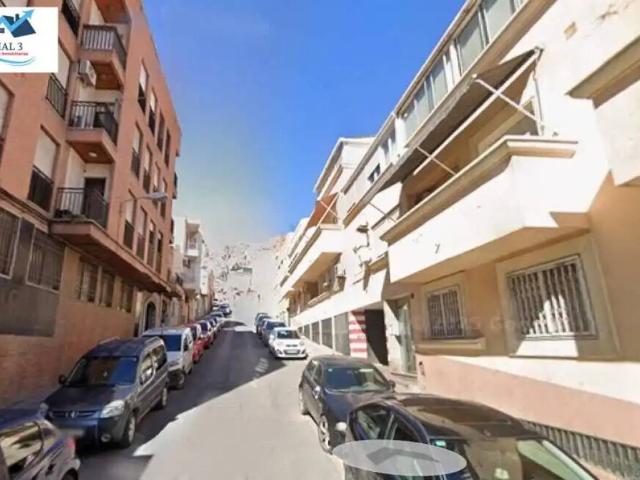 Piso en Venta en Almería