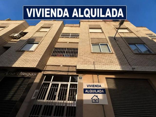 Piso en Venta en Almería
