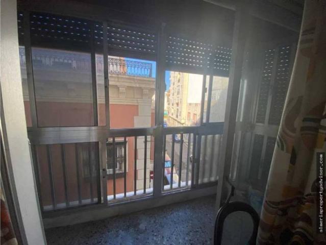 Piso en Venta en Almería