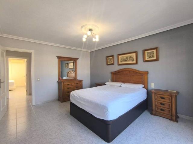 Piso en Venta en Almería