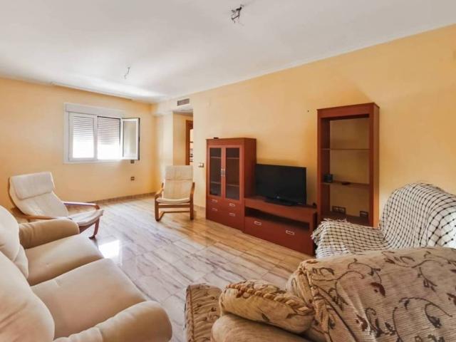 Piso en Venta en Almería
