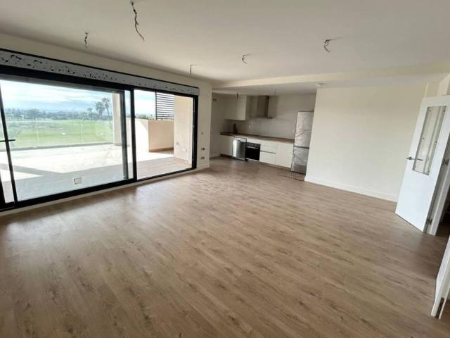 Piso en Venta en Almería