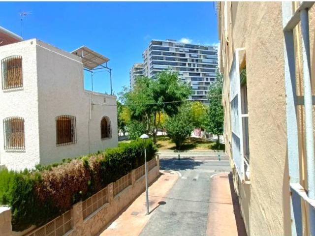 Piso en Venta en Almería