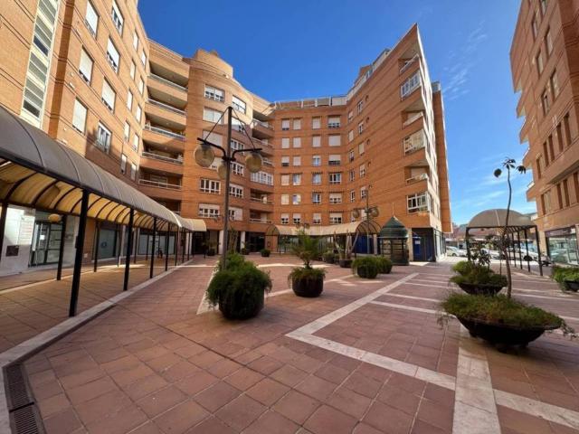 Piso en Venta en Almería