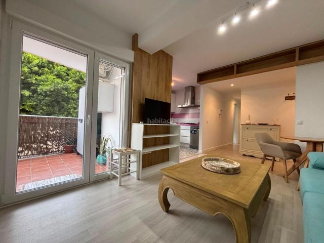 Piso en venta en Almería, Ciudad Jardín Tagarete El Zapillo. PRECIOSO PISO RECIEN REFORMADO LISTO PARA ENTRAR A VIVIR. Pisos.