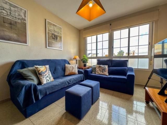 Piso en venta en Almería, Altamira