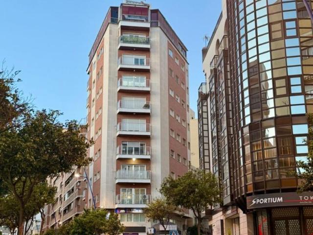 Piso en venta en Almería, Centro
