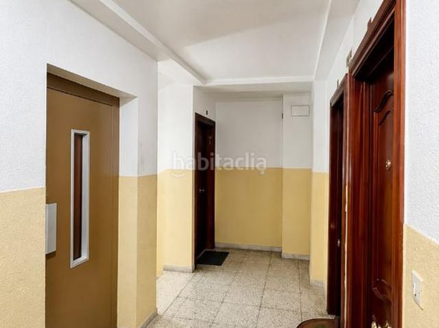 Piso en venta en Almería, Barrio Alto San Félix. Piso de 3 dormitorios en muy buen estado, luminoso y perfecto para una familia. Pisos.