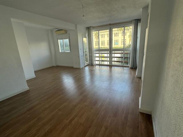 Piso en venta en Almería, Oliveros Altamira. piso centro. Pisos.