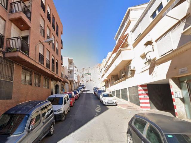 Piso en venta en Almería, La Chanca Pescadería. Pisos.