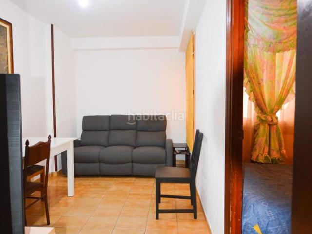 Piso en venta en Almería, Nueva Andalucía. SE VENDE PISO, ZONA CALZADA DE CASTRO. Pisos.
