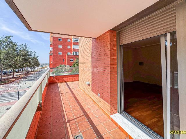 Piso en venta en Almería, Nueva Almería Cortijo Grande Vega de Acá. Piso la Goleta en Almería. Pisos.