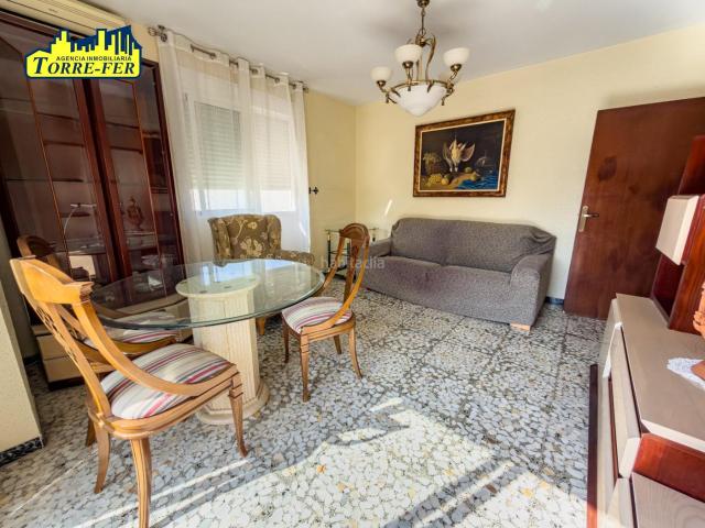 Piso en venta en Almería, Plaza de Toros Santa Rita. AMPLIO PISO EXTERIOR DE 4 DORMITORIOS JUNTO A PLAZA DE TOROS!. Pisos.