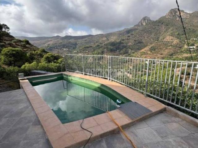 Piso en Venta en Almuñécar
