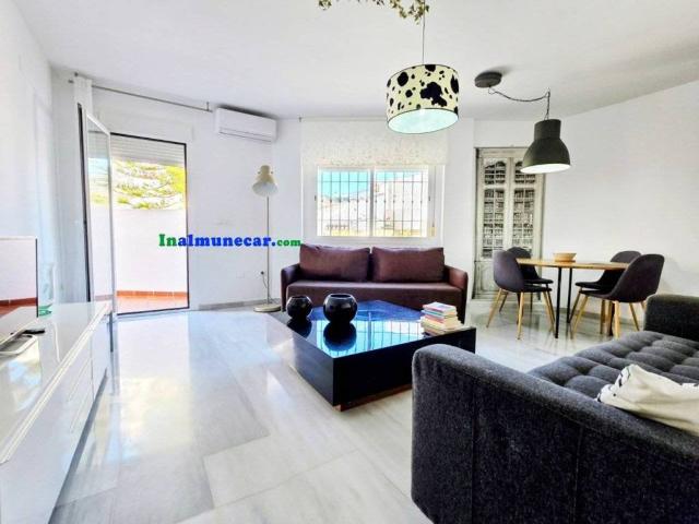Piso en Venta en Almuñécar