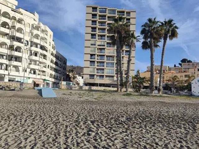 Piso en Venta en Almuñécar