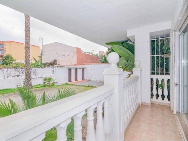 Piso en Venta en Almuñécar