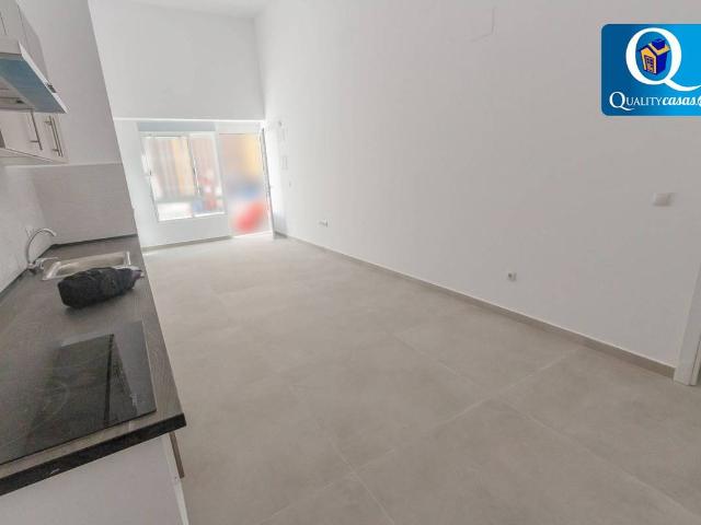 Piso en Venta en Altozano Conde Lumiares