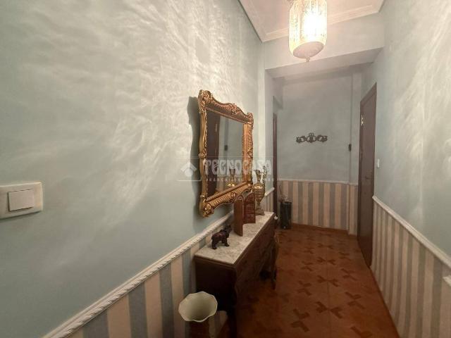 Piso en Venta en Altozano Conde Lumiares