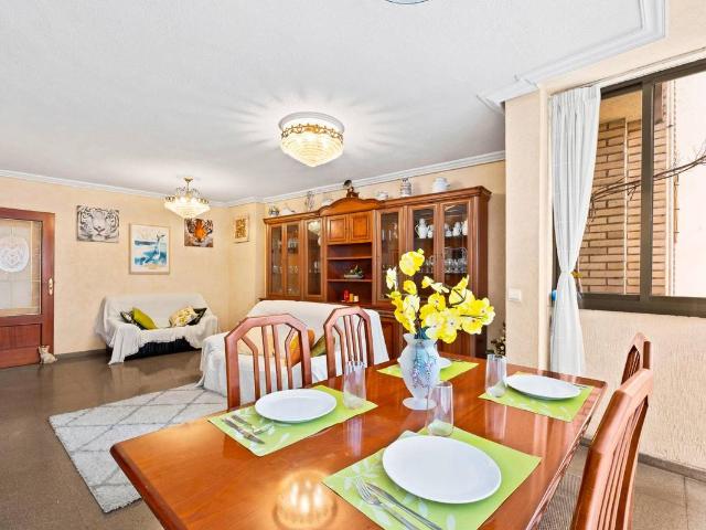 Piso en Venta en Altozano Conde Lumiares