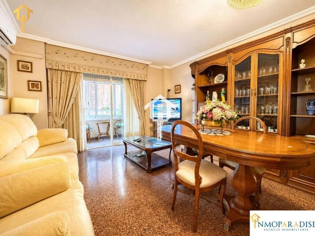 Piso en Venta en Altozano Conde Lumiares