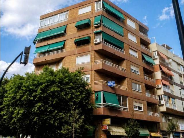Piso en venta en Altozano 03009
