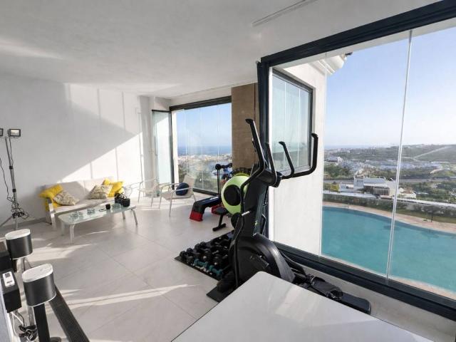 Piso en Venta en Altos de Estepona