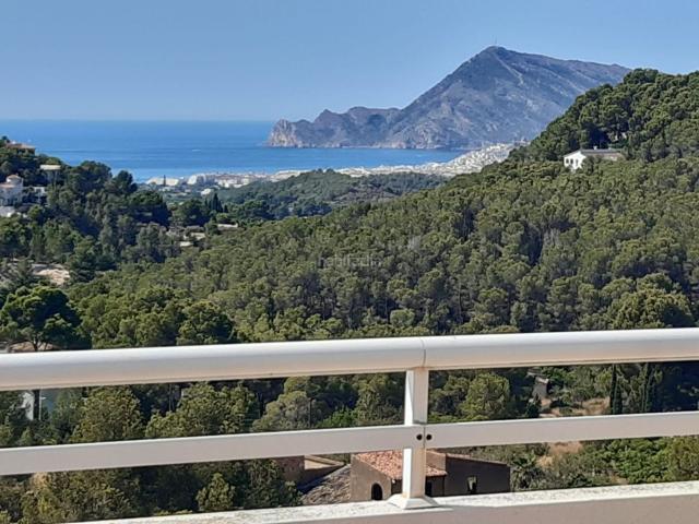 Piso en venta en Altea, Altea la Vella. Encantador apartamento con terraza y vistas al mar en la Sierra de Altea. Pisos.