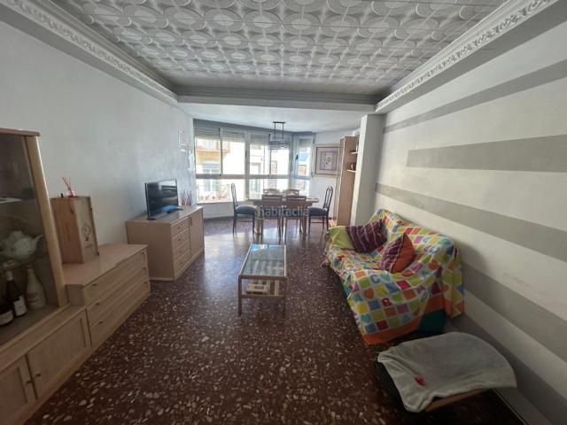 Piso en venta en Altura. SE VENDE PISO EN ALTURA MUY GRANDE PRIMERA PLANTA SIN ASCENSOR. Pisos.
