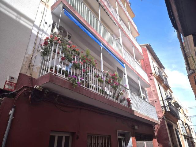 Piso en venta en Alzira, Centre. Pisos.