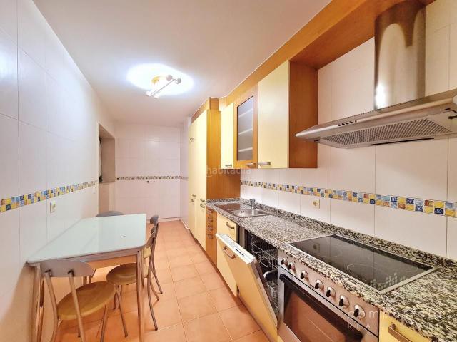 Piso en venta en Ames, O Milladoiro. Pisos.