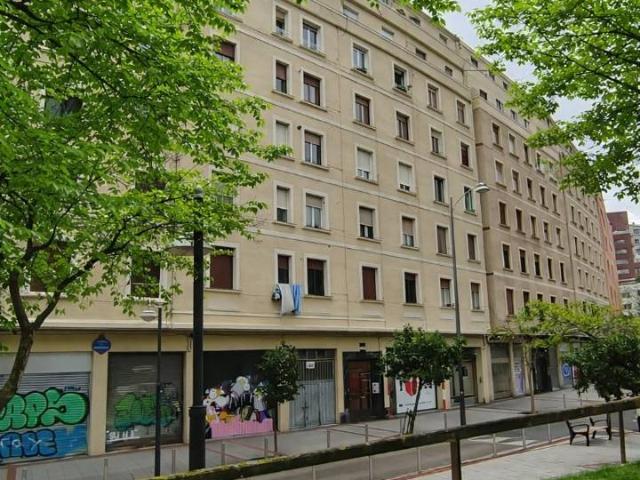 Piso en Venta en Ametzola