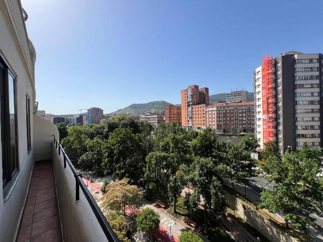 Piso en Venta en Ametzola