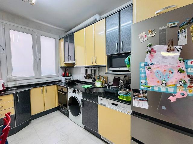 Piso en Venta en Ametzola