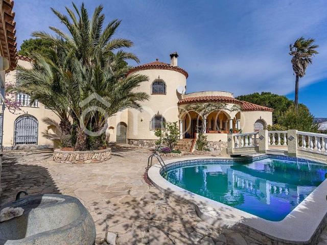 Piso en venta en Ametlla de Mar, l´, de 182 m² 4 habitaciones por 670.000