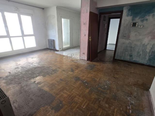 Piso en venta en Amorebieta Etxano. VIVIENDA DE VPO CON GARAJE Y TRASTERO INCLUIDOS. Pisos Amorebieta.