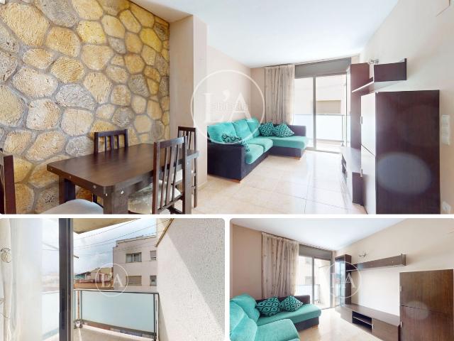 Piso en venta en Amposta, Grau Quintanes Costa Dorada. Piso exterior con ascensor y climatización por conductos en Amposta. Pisos.