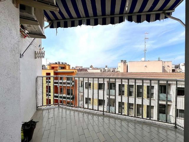 Piso en venta en Amposta, de 109 m² 4 habitaciones por 120.000