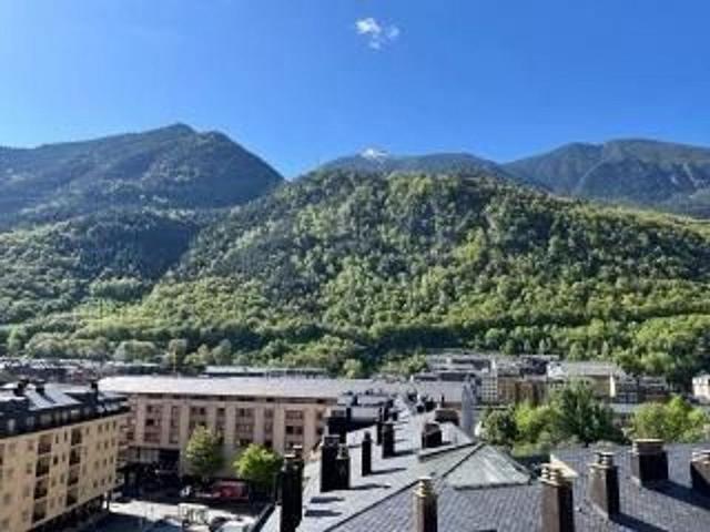 Piso en venta en Andorra la Vella, de 50 m² 1 habitación por 466.000