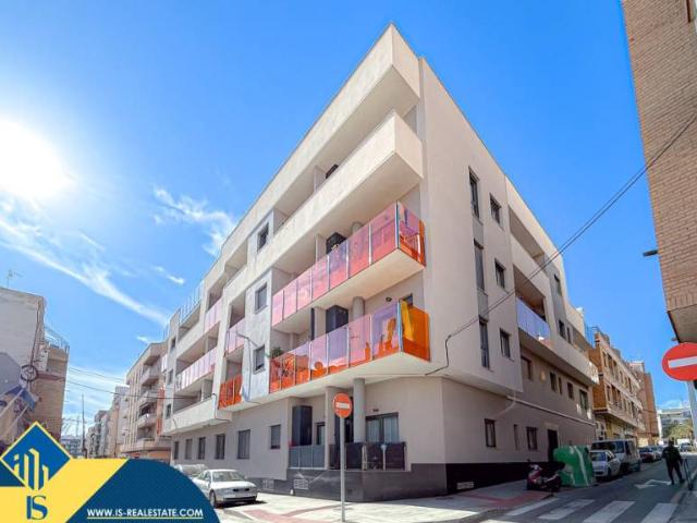 Piso en Venta en Antonio Machado