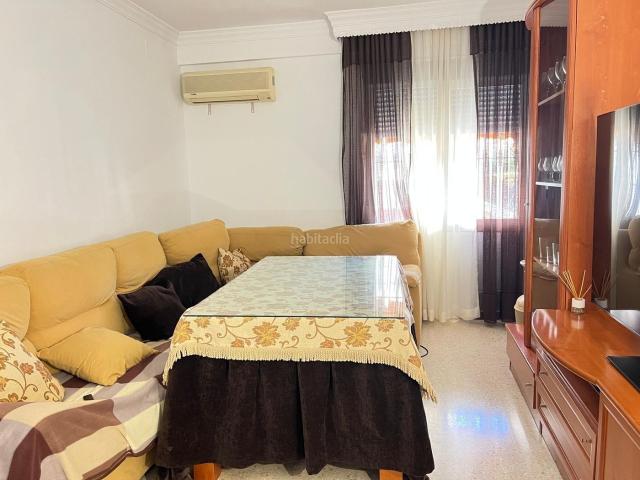 Piso en venta en Antequera, Zona de la Vega. EN EXCLUSIVA AMPLIO PISO CON GARAJE Y TRASTERO EN AVENIDA DE LA ESTACION. Pisos.