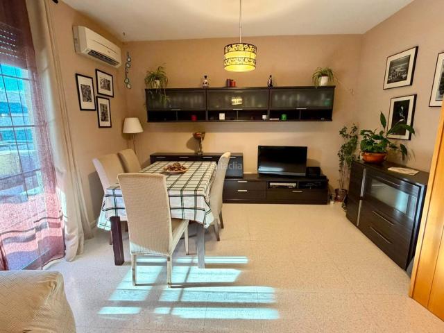 Piso en venta en Antequera, Fuentemora. EN EXCLUSIVA PISO EN PARQUE VERONICA DE 4 DORMITORIOS Y GARAJE. Pisos.