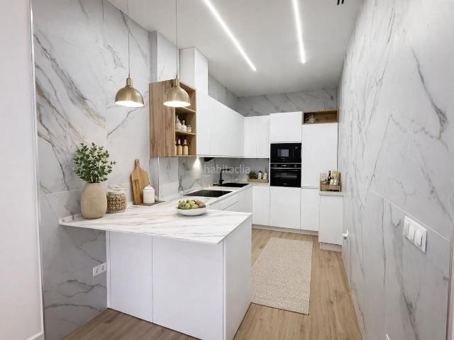 Piso en venta en Antequera, Fuentemora. PISO NUEVO EN PARQUEVERONICA BUSCA PROPIETARIO. Pisos.