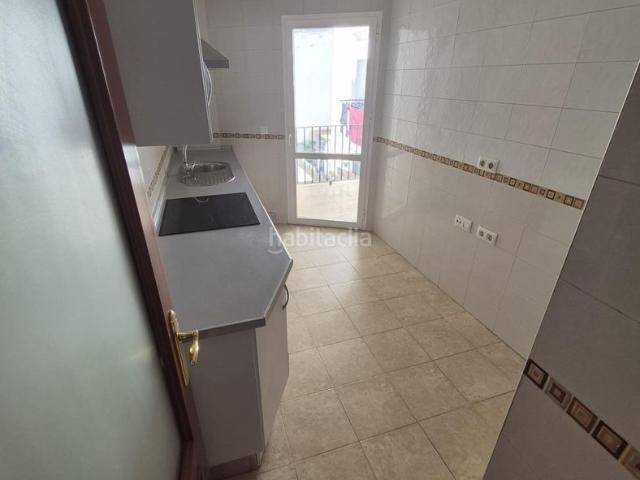 Piso en venta en Arcos de la Frontera. SE VENDE PISO EN ZONA DEL PORTICHUELO. Pisos Arcos de la.